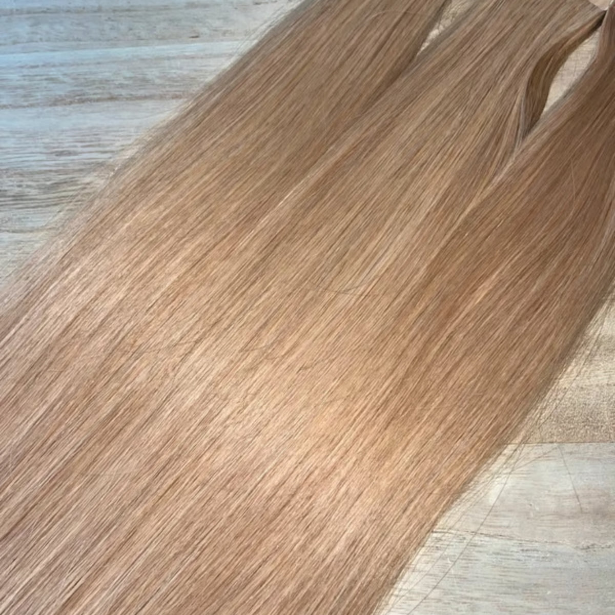 Extensions Adhésives Naturelles - Strawberry Blonde